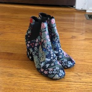 Indigo rd. Embroidered booties